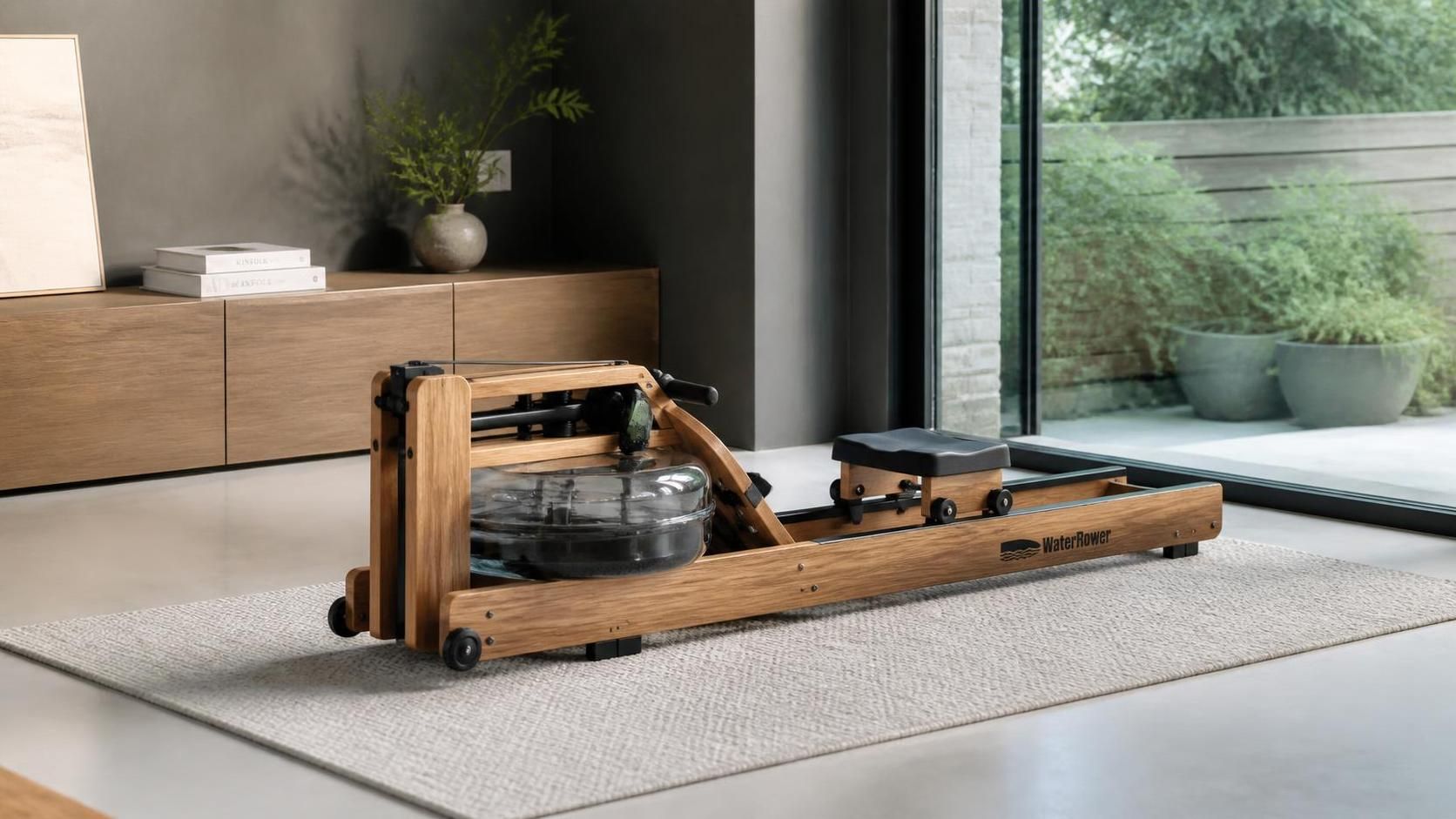 découvrez l'équipement de musculation waterrower, ses caractéristiques uniques et les avantages pour votre fitness et bien-être.
