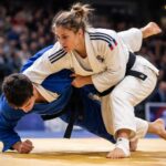 découvrez le parcours de pauline cuq, jeune judoka ambitieuse, qui vise un exploit inédit aux championnats d'europe u23 et aux championnats de france, alliant détermination et talent.